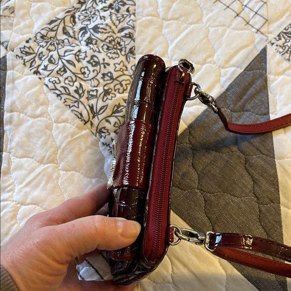 Brighton Burgundy Croc-Embossed Crossbody Bag - Picture 4 of 8